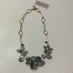 Abra Couture grey gem flower section necklace